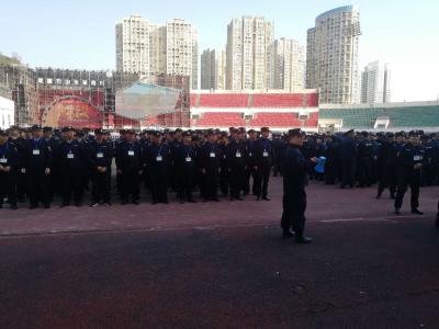 體育館演唱會執(zhí)勤